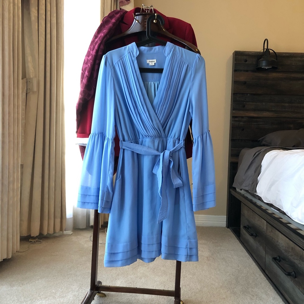 Love Riche Bell sleeve dress